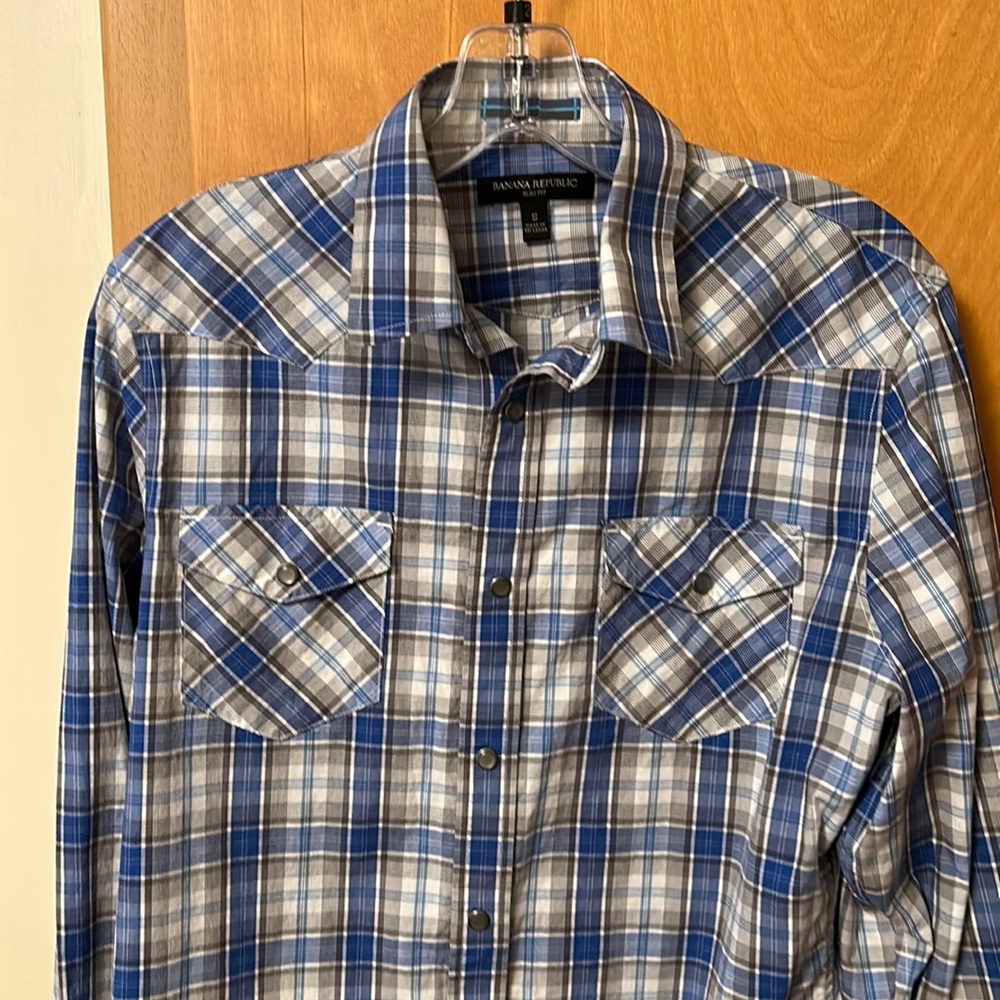 Banana Republic Western shirt with pearl snaps Size Small Slim Fit